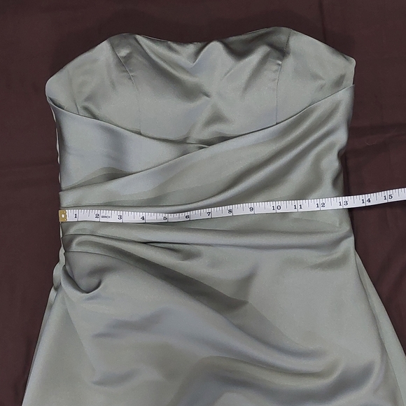 Alfred Angelo evening dress light green colour. - Picture 10 of 10